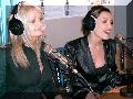 Bonnie Tyler, Kareen Antonnal egy rádióban